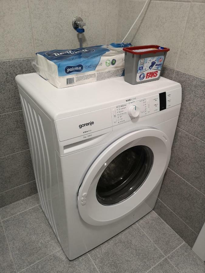 Apartman Gaga Lukavica Luaran gambar