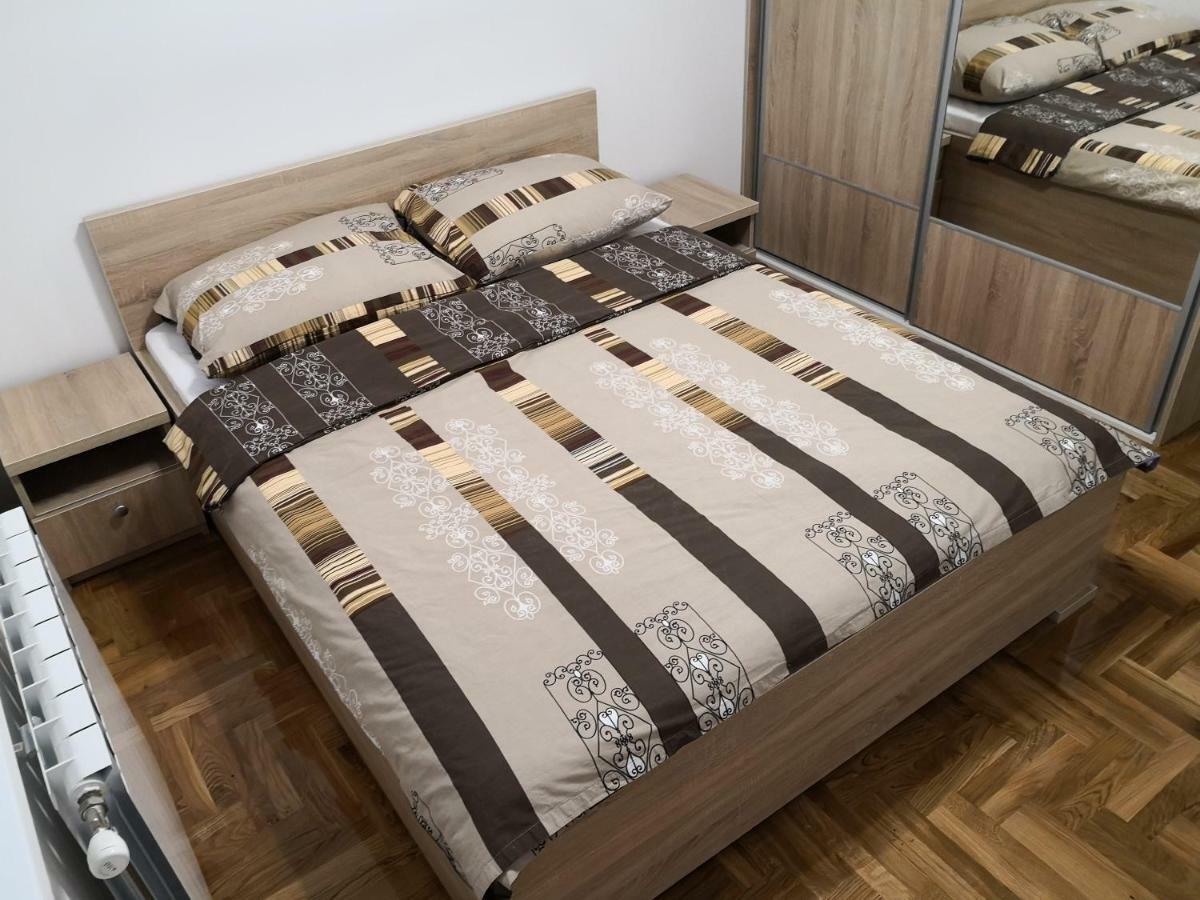 Apartman Gaga Lukavica Luaran gambar