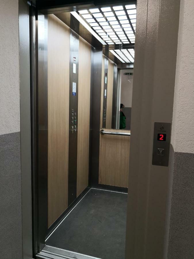 Apartman Gaga Lukavica Luaran gambar